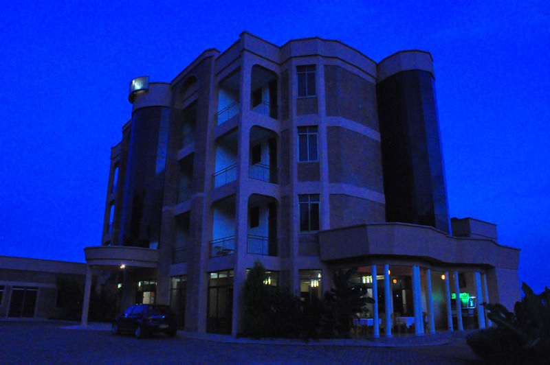 Faraja Hotel Ruhengeri Eksteriør billede
